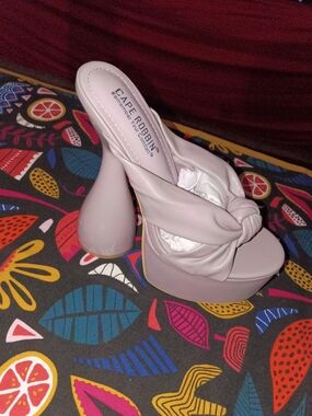 Cape Robbin Blush Knotted Platform Mule